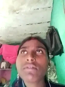 big_lovexx - Big_Lovexx's free webcam - UK Sex Cams