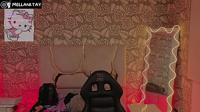 Mellani_tay webcam