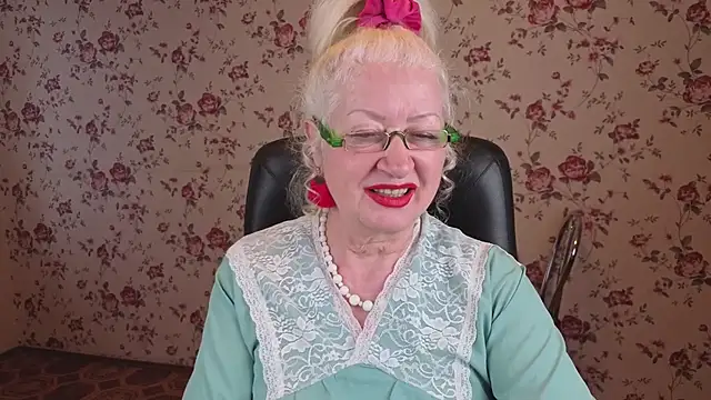 Maya_Mayflower webcam