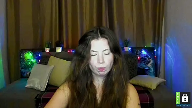 Alicia_redfollow webcam