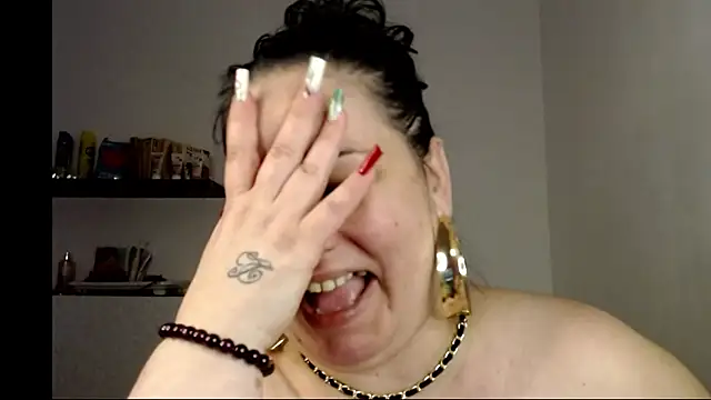 andreea2011 - Andreea2011's free webcam