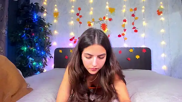 Milana_Crystal_ webcam