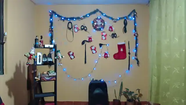 Violet_And_Smith webcam