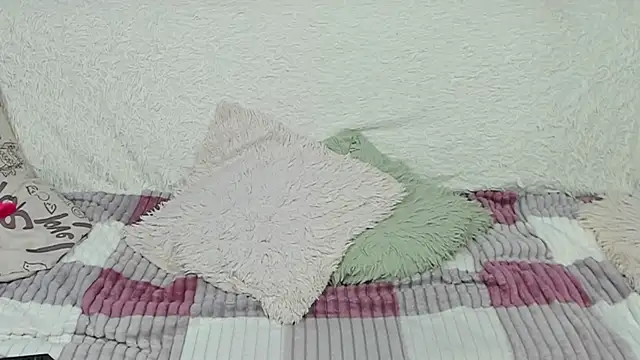 yourkriss_new1 webcam