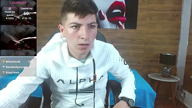 taner_king (M twink) - make me run with your vibrations