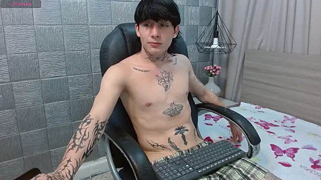 Iantwink18 webcam