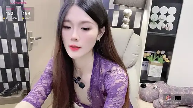 yueyue-mm (F young) - 打开第二洞，肛塞＋小粉入洞