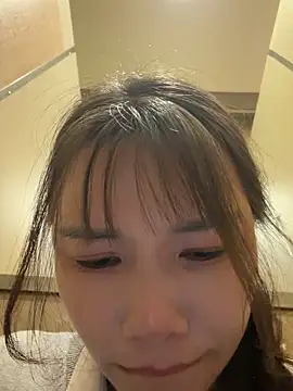 adora188 (F young) - 学姐在图书馆看书粉粉嫩嫩骚逼痒了  搞刺激