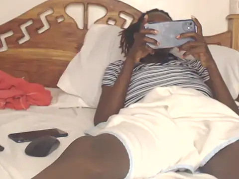 squirt_woman2 live cam screenshot malefemale from Kenya on TokenKeno — Tip, Play & Watch Live Cams