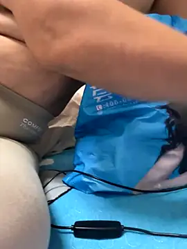 aini-maili (F milf) - 想要被操