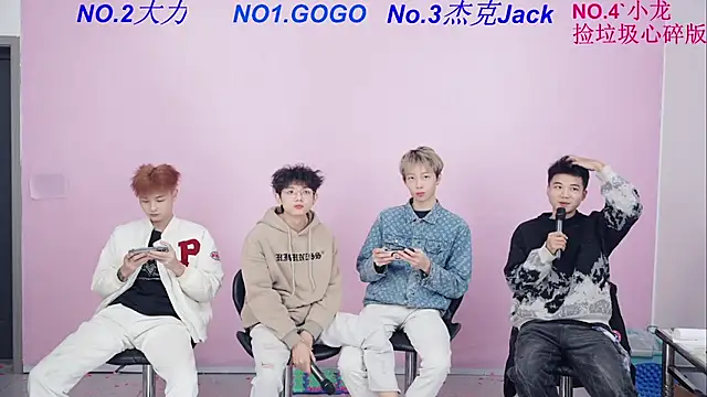 Beautifulboys-999 webcam