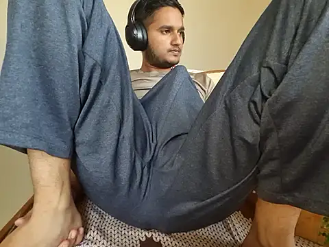 young-hairy-jon webcam