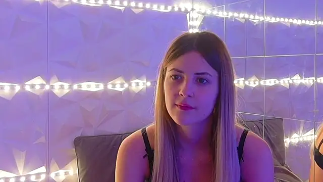 aishha_ - Aishha_'s free webcam - UK Sex Cams