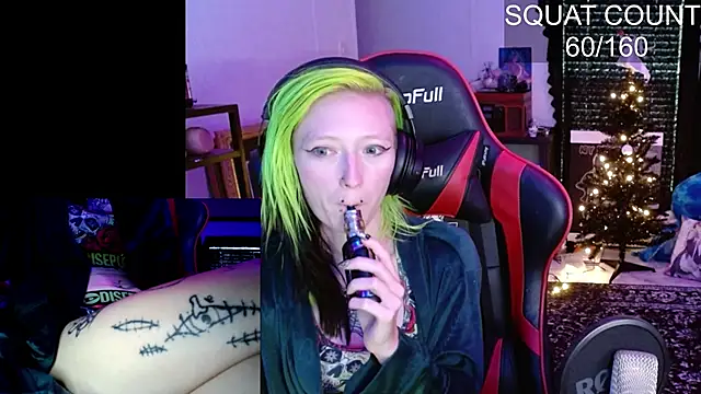 alicewonder09 webcam