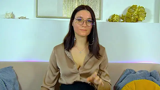 VictoriaArdern webcam