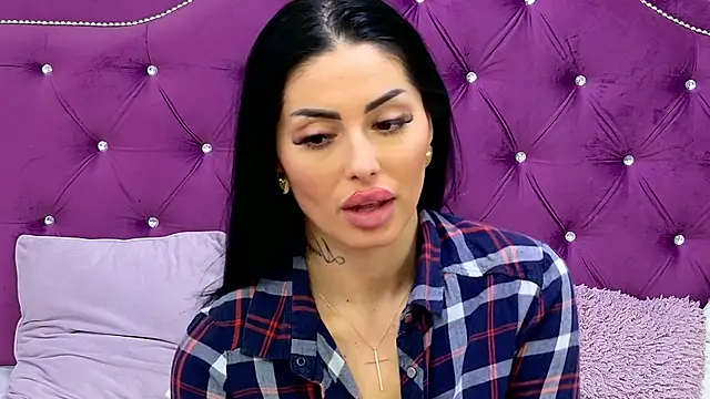 Victoria_Bonie webcam