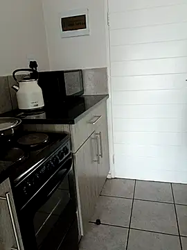 Webcam Model (Sweetbxxx24)  is live.Free join now!