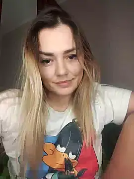 krisssexi - KrissSexi's free webcam - UK Sex Cams