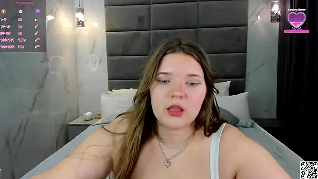 Chloee_White webcam