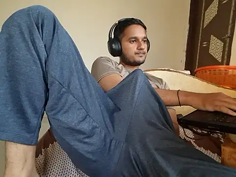 young-hairy-jon webcam