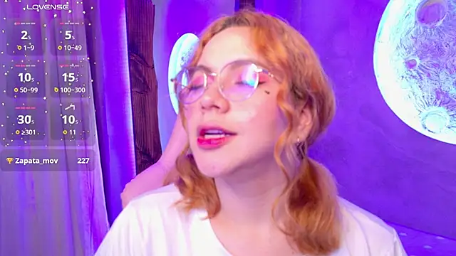 sussiestrawberry webcam