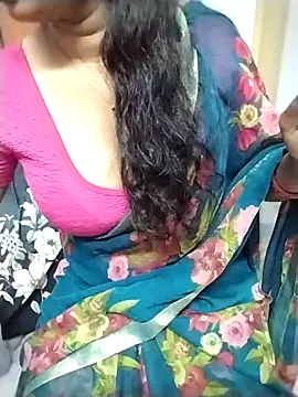 Miss_sruthi webcam