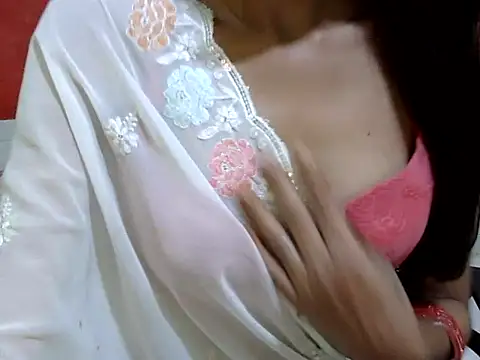 LovleyDeepika4u webcam