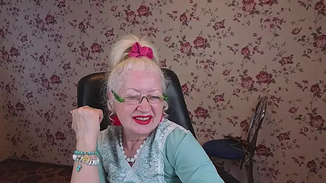 Maya_Mayflower webcam