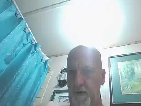 Yankeedave420 webcam