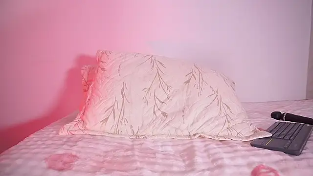 petitevictoria webcam