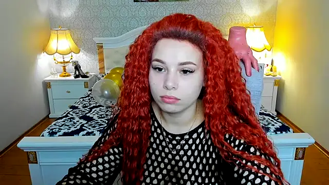 OmniaSher webcam stripchat model stream image