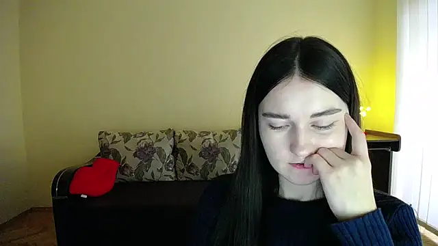 Pretty_shy webcam