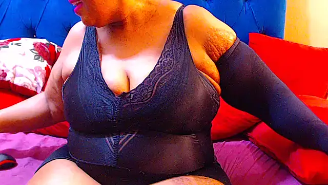 ebonycandy10 webcam