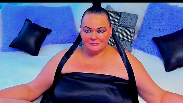 MilanaBiegert webcam