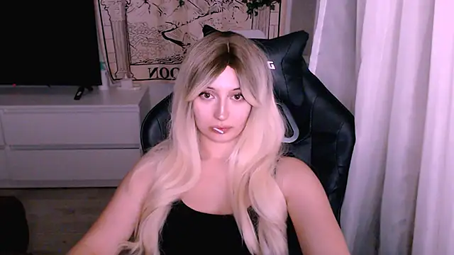 beauty_blonde webcam