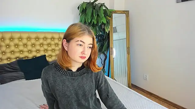 KristineGloww webcam