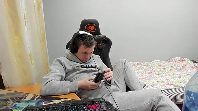 iliaskrislove webcam