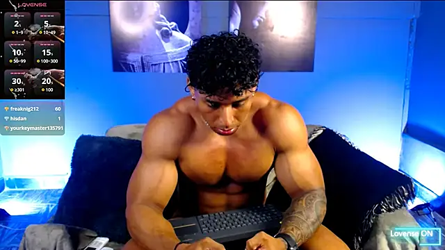 bradley_smith - Bradley_smith's free webcam - UK Sex Cams