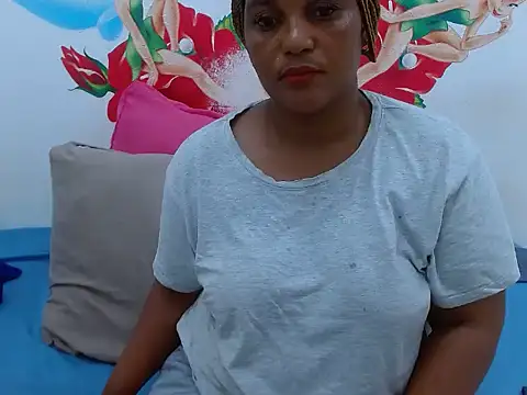 SexyEbony37X webcam