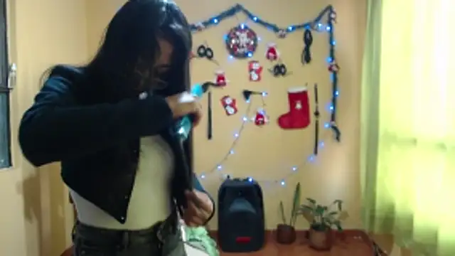 Violet_And_Smith webcam