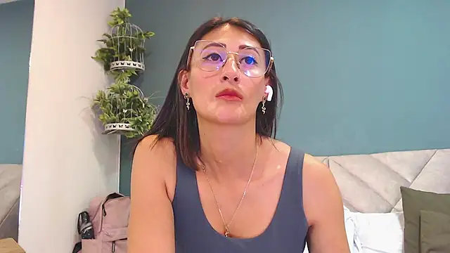 shariswillian (Ask my age) - Make me enjoy 🤤🤤