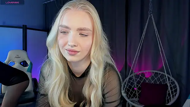 TessaGrays webcam