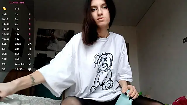 KennaElse live cam screenshot female on Clip20 – Short Porn Clips & Live Cams