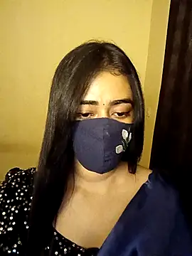 Quinn_SAHIBAA webcam