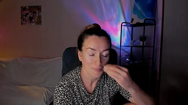 RebeccaMartinez webcam