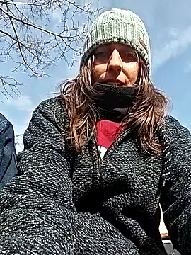 DaisyDea live cam screenshot female from Italy on PornAJ – Adult Videos, Live Cams & Chat