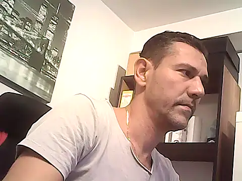 mastercharisma35 webcam