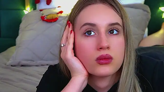 victoriahopsons - VictoriaHopsons's free webcam