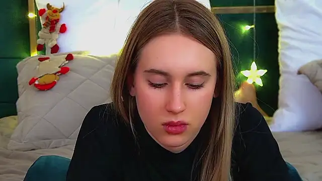 VictoriaHopsons webcam