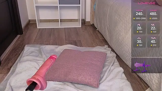 kittyhardfucks webcam